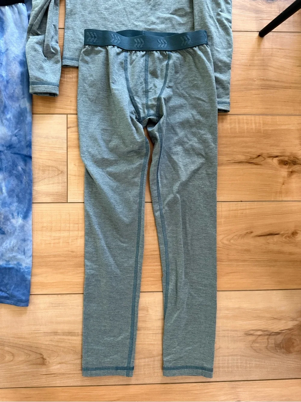 all in motion Kids Thermal Pajama Set - Blue Tie-Dye & Heather Gray